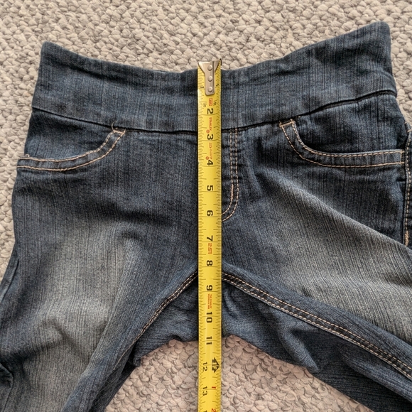 Suko Women's (Size 8P) Blue Partially Distressed Boot Cut Elastic Waist Jeans - Picture 5 of 12